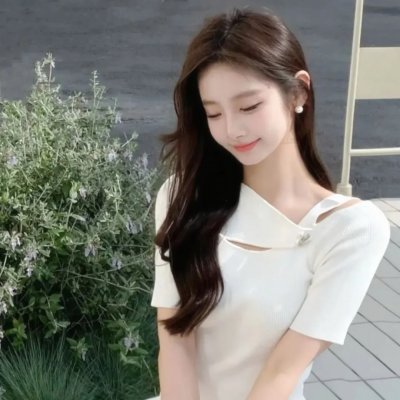 滑板女孩
